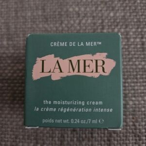 La Mer Moisturizing Cream in Green Box